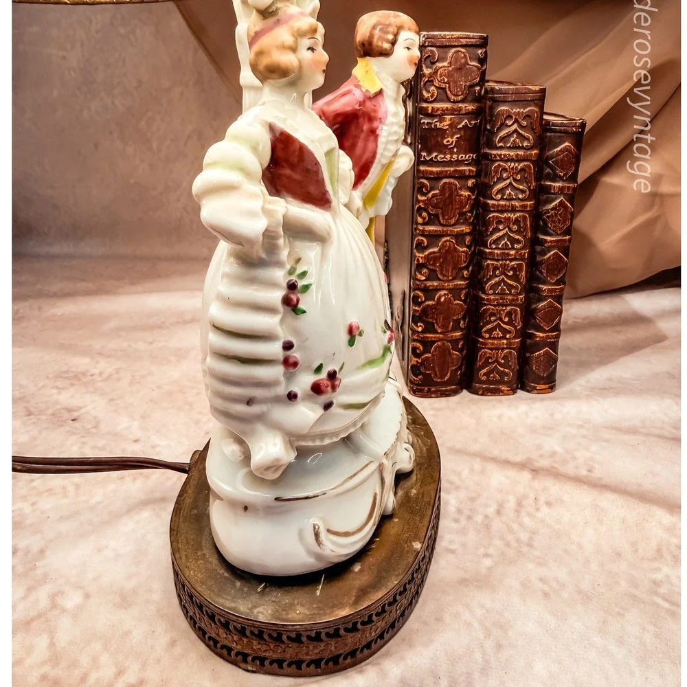 French Porcelain Courting Couple Lamp